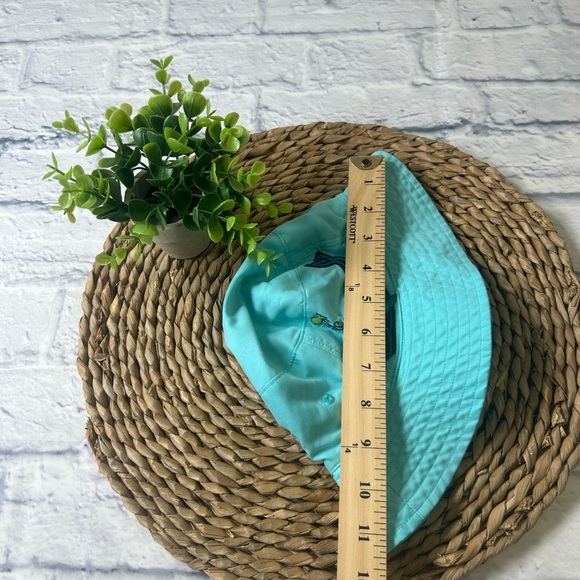 Toddler Aqua Whale Sun Hat. Reversible. - Picture 3 of 4